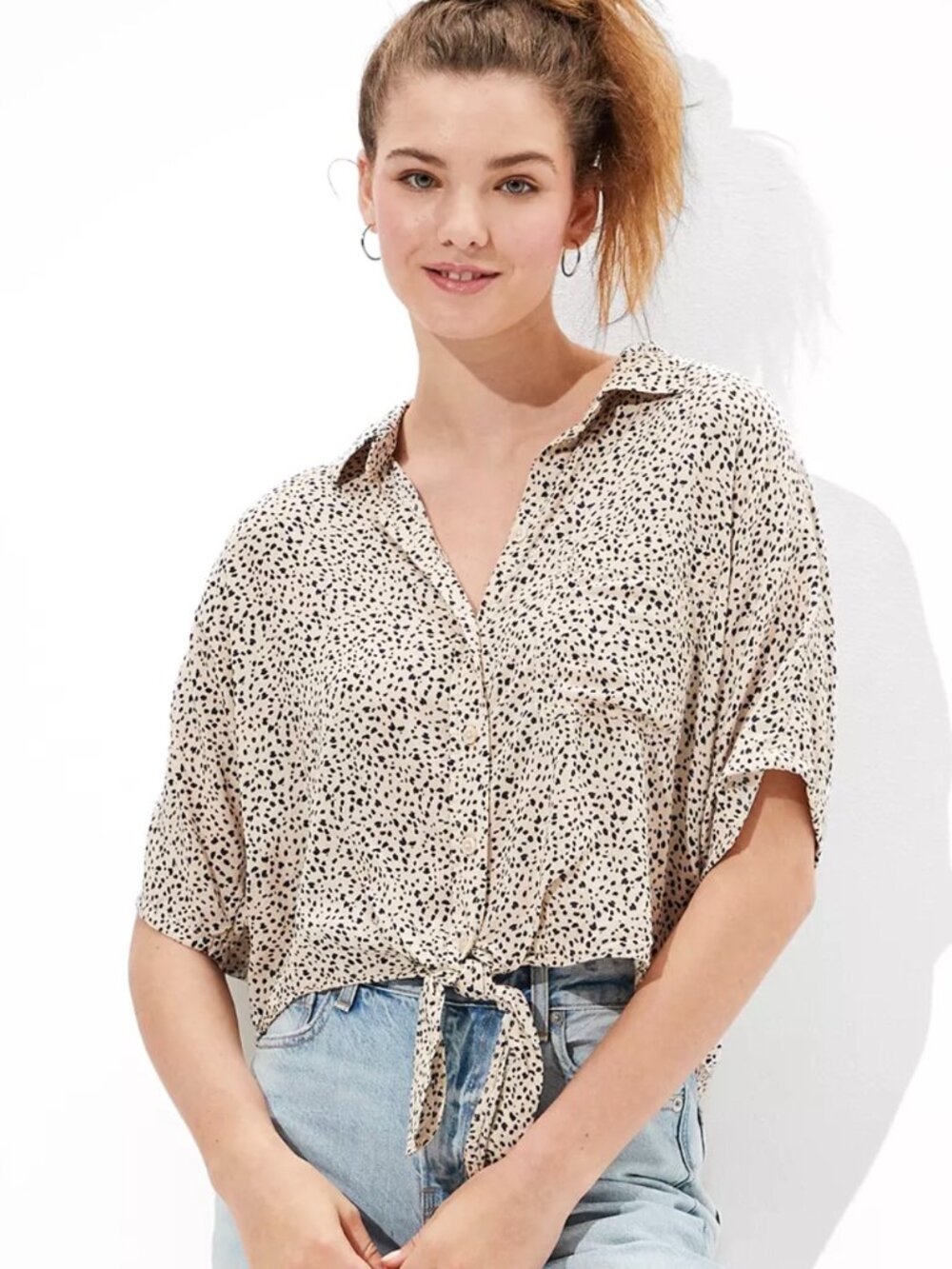 American Eagle Beige Black Spotted Silky Tie Front Button-Up Crop Top Small